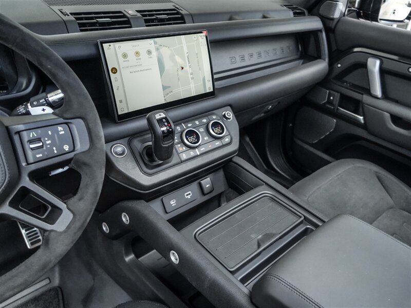2022 Land Rover Defender 110 Carpathian Editi - Photo 14 - Bonita Springs, FL 34134