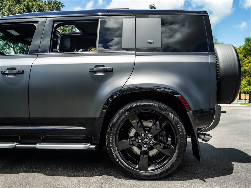 2022 Land Rover Defender 110 Carpathian Editi - Photo 34 - Bonita Springs, FL 34134