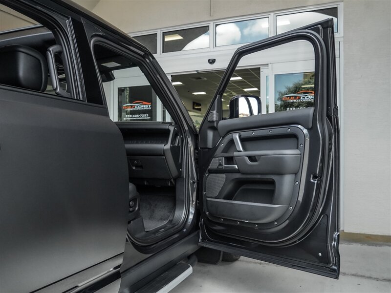 2022 Land Rover Defender 110 Carpathian Editi - Photo 23 - Bonita Springs, FL 34134
