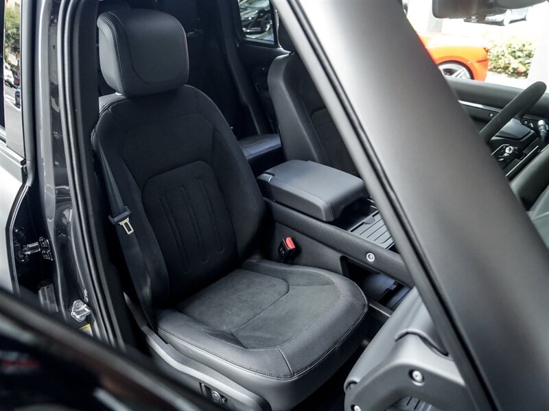 2022 Land Rover Defender 110 Carpathian Editi - Photo 28 - Bonita Springs, FL 34134