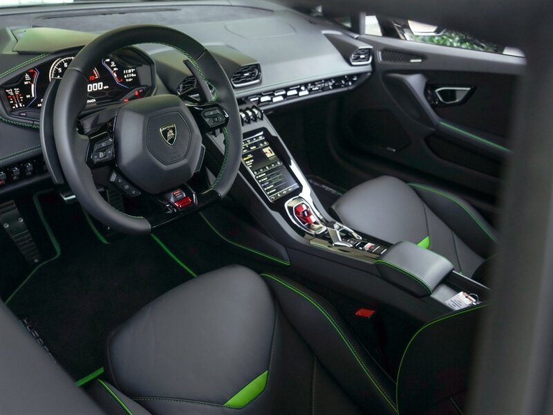 2021 Lamborghini Huracan LP 610-4 EVO   - Photo 2 - Bonita Springs, FL 34134