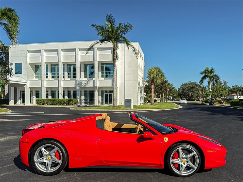 2014 Ferrari 458 Spider   - Photo 60 - Bonita Springs, FL 34134