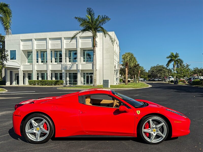 2014 Ferrari 458 Spider   - Photo 69 - Bonita Springs, FL 34134