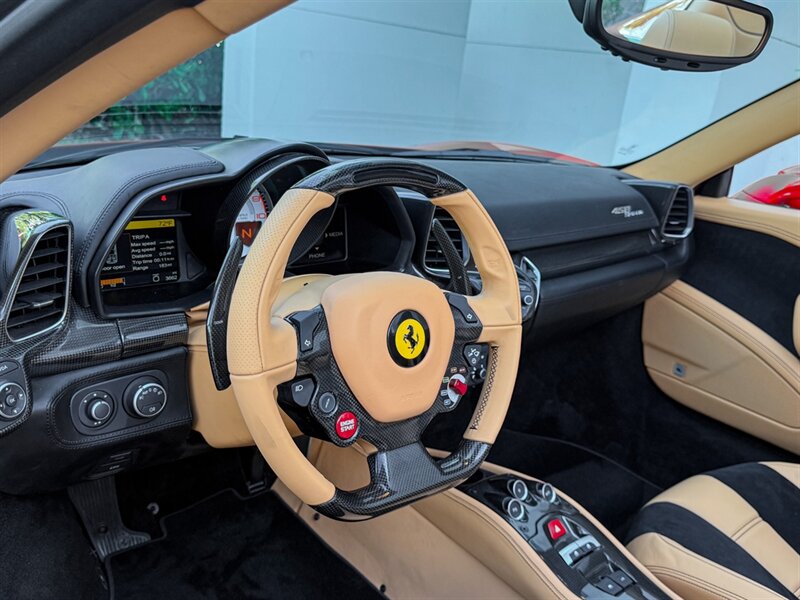 2014 Ferrari 458 Spider   - Photo 12 - Bonita Springs, FL 34134