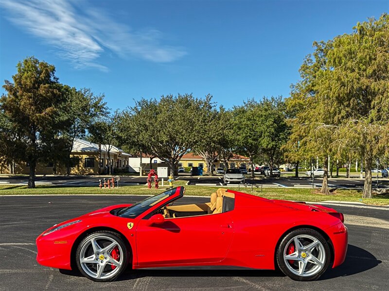 2014 Ferrari 458 Spider   - Photo 38 - Bonita Springs, FL 34134