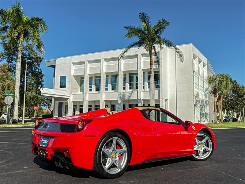 2014 Ferrari 458 Spider   - Photo 56 - Bonita Springs, FL 34134