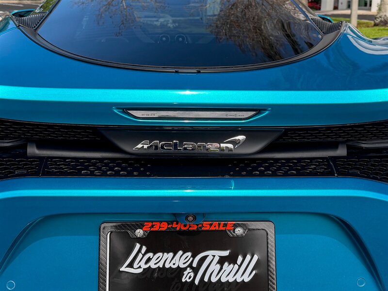 2023 McLaren GT   - Photo 46 - Bonita Springs, FL 34134