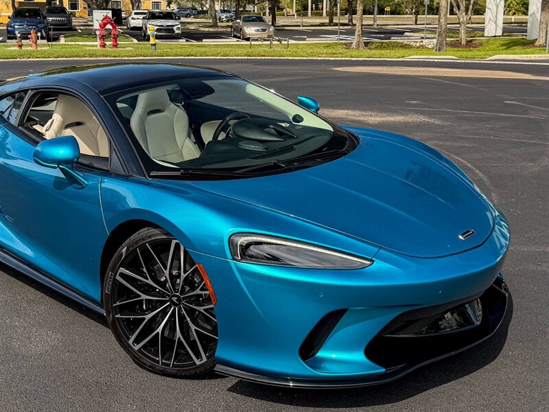 2023 McLaren GT   - Photo 61 - Bonita Springs, FL 34134