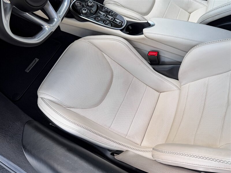 2023 McLaren GT   - Photo 24 - Bonita Springs, FL 34134