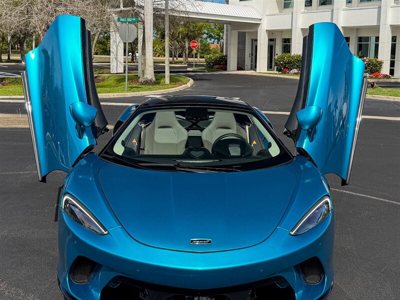 2023 McLaren GT   - Photo 5 - Bonita Springs, FL 34134