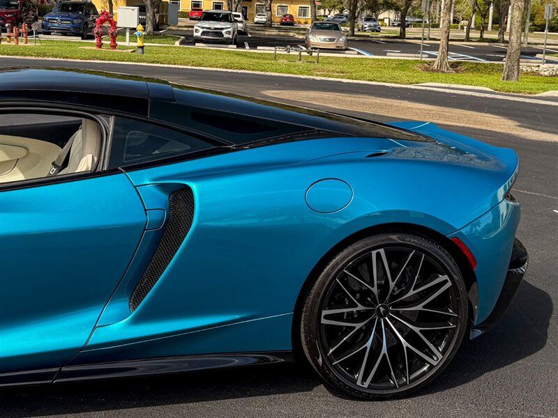 2023 McLaren GT   - Photo 36 - Bonita Springs, FL 34134