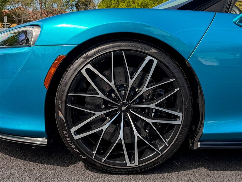 2023 McLaren GT   - Photo 35 - Bonita Springs, FL 34134