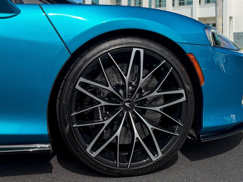 2023 McLaren GT   - Photo 56 - Bonita Springs, FL 34134