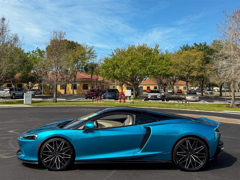 2023 McLaren GT   - Photo 33 - Bonita Springs, FL 34134
