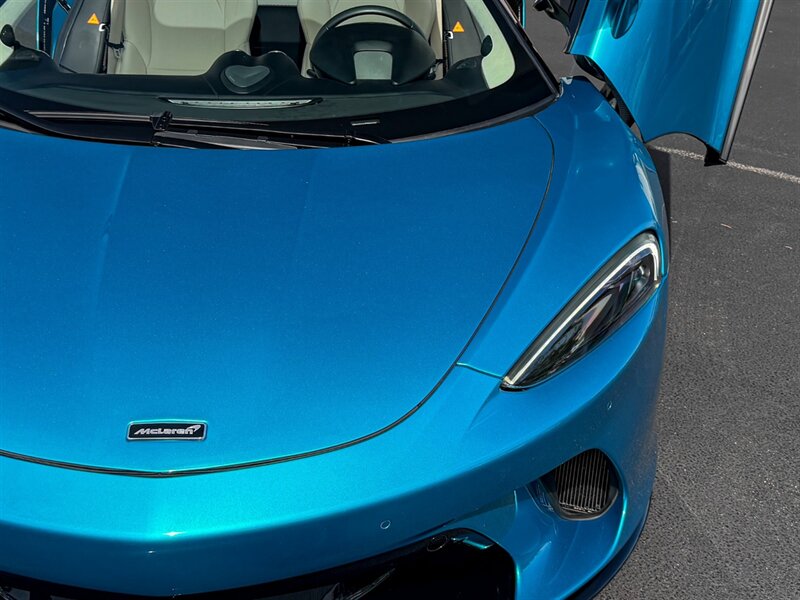 2023 McLaren GT   - Photo 3 - Bonita Springs, FL 34134