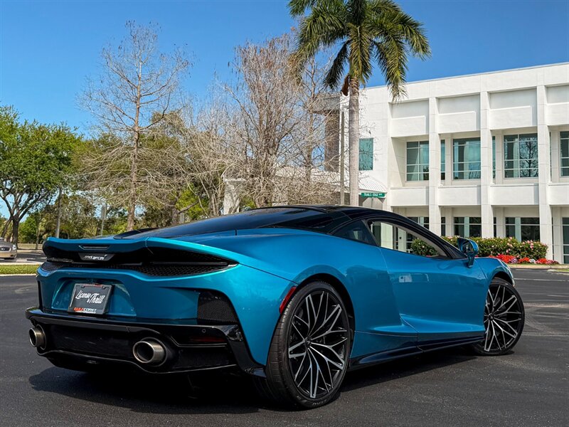 2023 McLaren GT   - Photo 50 - Bonita Springs, FL 34134