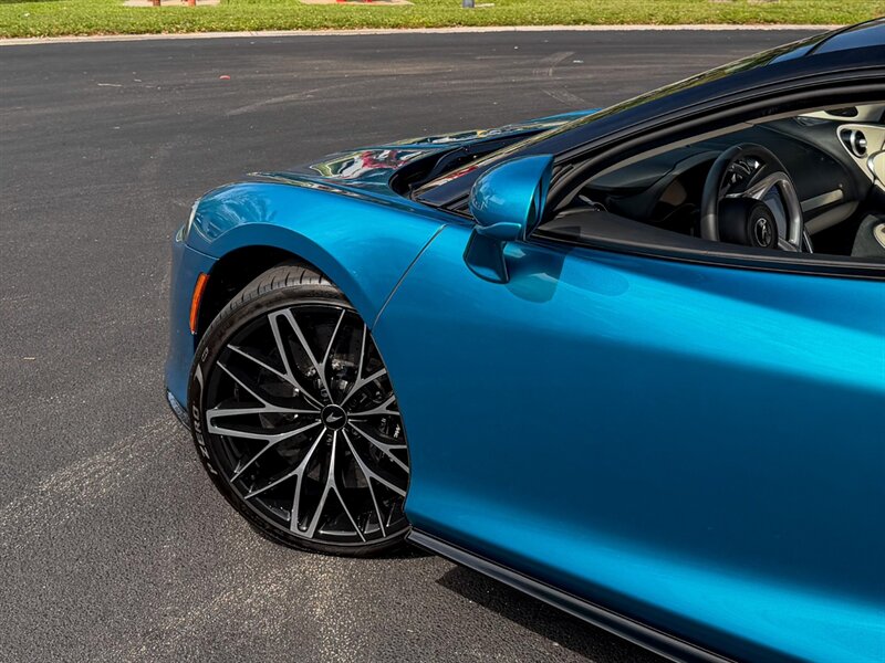 2023 McLaren GT   - Photo 40 - Bonita Springs, FL 34134