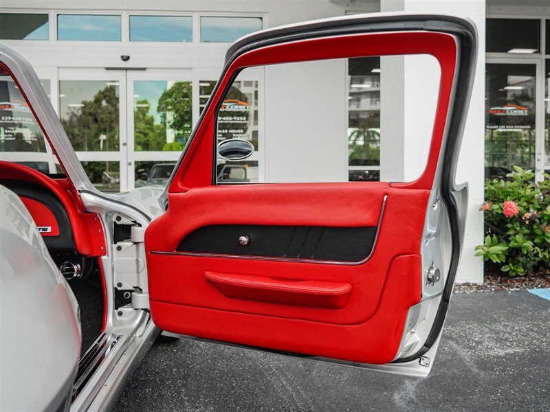 1964 Chevrolet Corvette Custom Coupe - Photo 28 - Bonita Springs, FL 34134