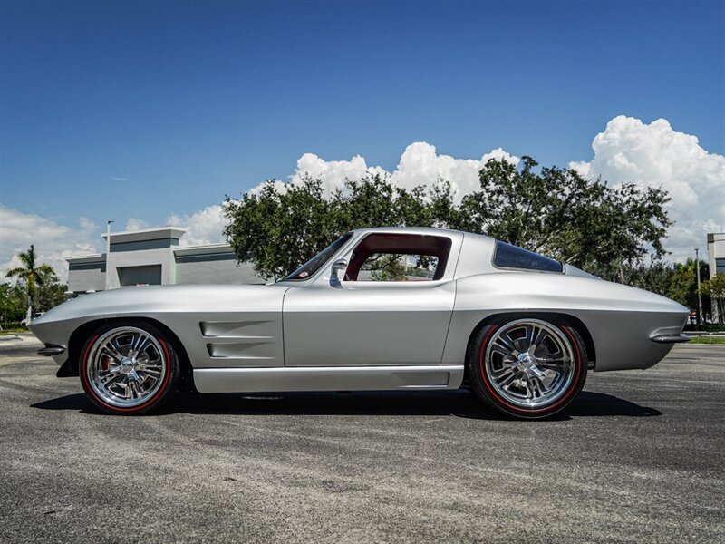 1964 Chevrolet Corvette Custom Coupe - Photo 34 - Bonita Springs, FL 34134