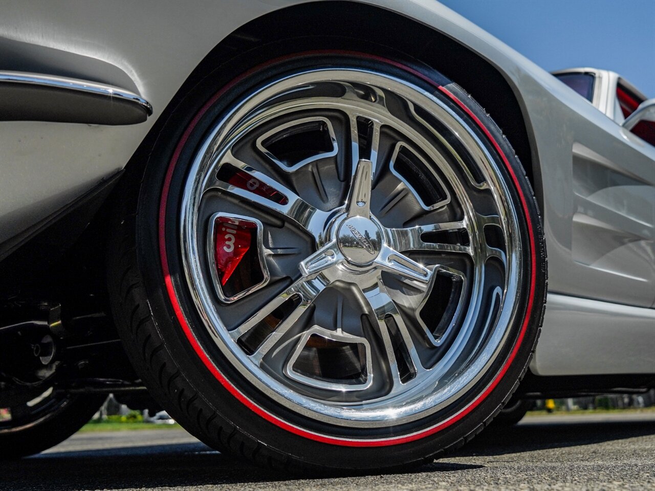 1964 Chevrolet Corvette Custom Coupe   - Photo 10 - Bonita Springs, FL 34134