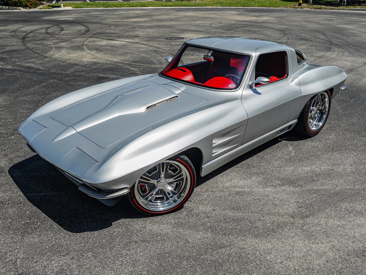 1964 Chevrolet Corvette Custom Coupe   - Photo 6 - Bonita Springs, FL 34134