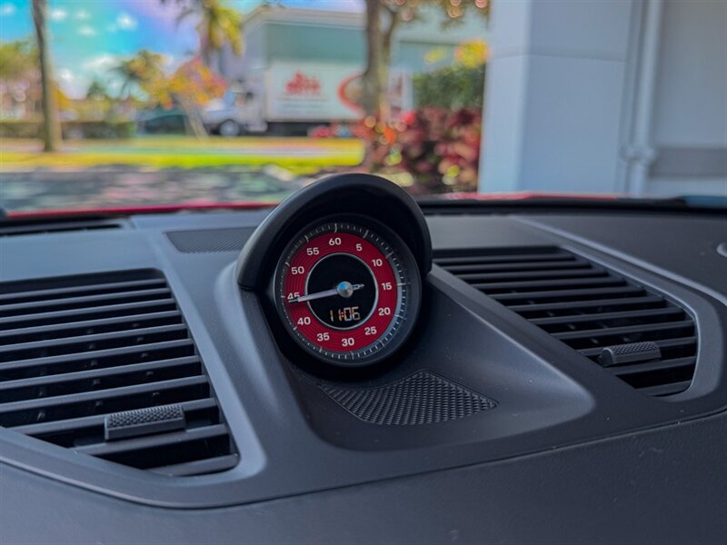 2022 Porsche 911 Turbo   - Photo 17 - Bonita Springs, FL 34134