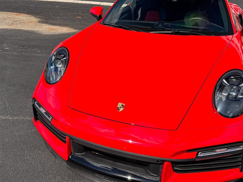 2022 Porsche 911 Turbo   - Photo 4 - Bonita Springs, FL 34134