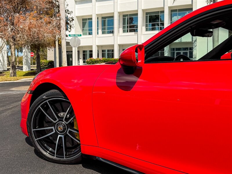 2022 Porsche 911 Turbo   - Photo 61 - Bonita Springs, FL 34134