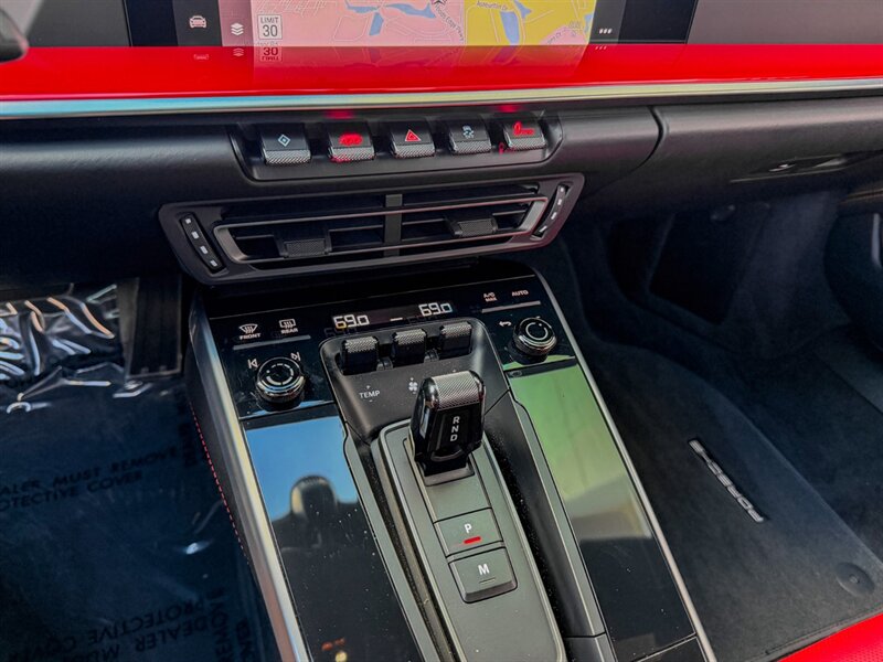 2022 Porsche 911 Turbo   - Photo 20 - Bonita Springs, FL 34134