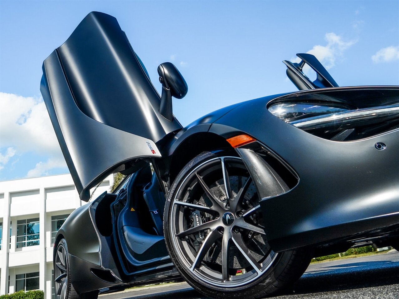 2020 McLaren 720S Spider Luxury   - Photo 53 - Bonita Springs, FL 34134