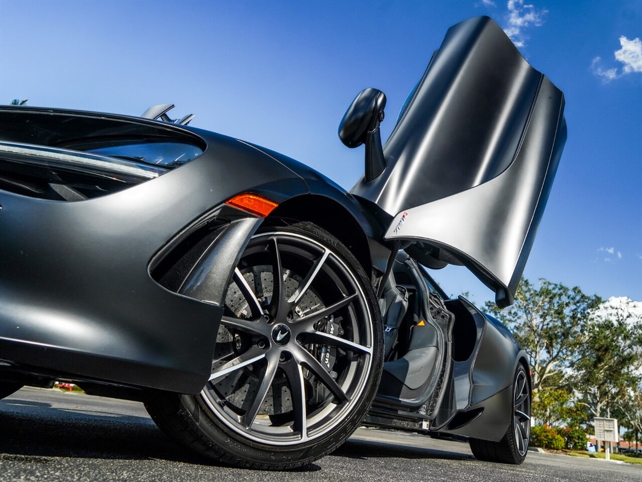 2020 McLaren 720S Spider Luxury   - Photo 12 - Bonita Springs, FL 34134