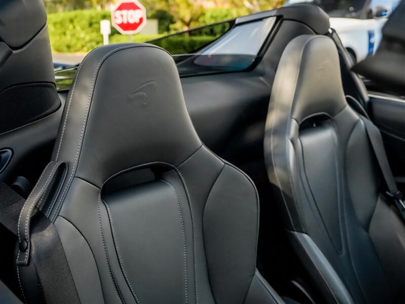 2020 McLaren 720S Spider Luxury - Photo 29 - Bonita Springs, FL 34134