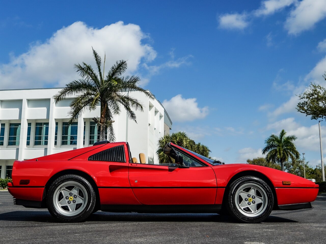 1987 Ferrari 328 GTS   - Photo 45 - Bonita Springs, FL 34134