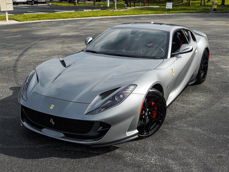 2018 Ferrari 812 Superfast   - Photo 9 - Bonita Springs, FL 34134