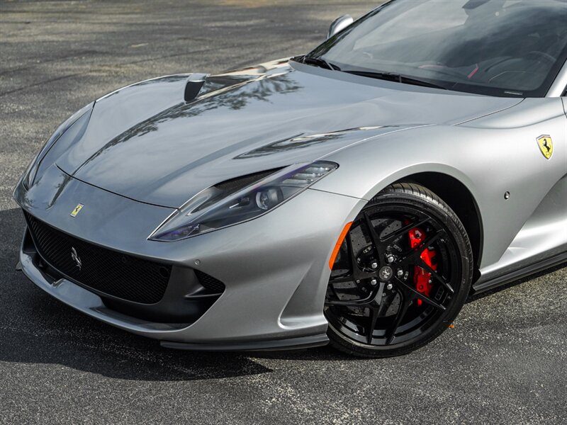 2018 Ferrari 812 Superfast   - Photo 12 - Bonita Springs, FL 34134