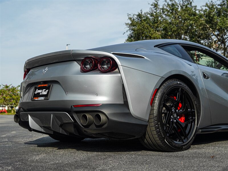 2018 Ferrari 812 Superfast   - Photo 63 - Bonita Springs, FL 34134