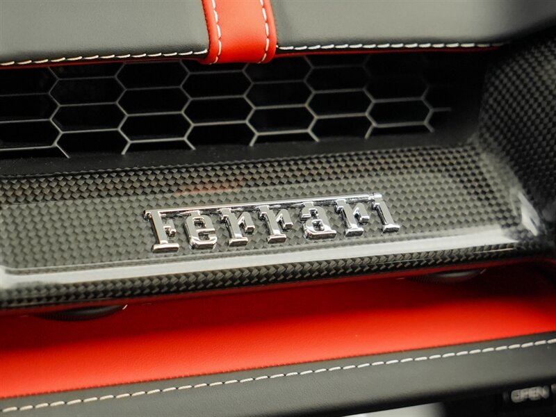 2018 Ferrari 812 Superfast   - Photo 20 - Bonita Springs, FL 34134