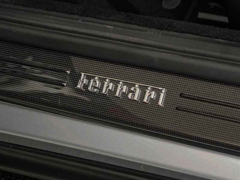 2018 Ferrari 812 Superfast   - Photo 28 - Bonita Springs, FL 34134