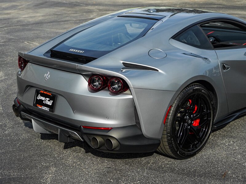 2018 Ferrari 812 Superfast   - Photo 62 - Bonita Springs, FL 34134