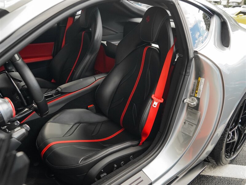 2018 Ferrari 812 Superfast   - Photo 23 - Bonita Springs, FL 34134