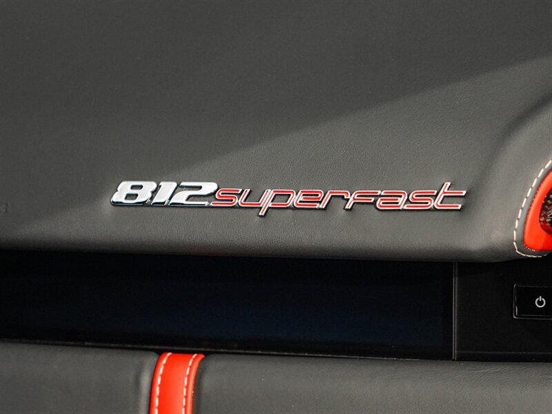 2018 Ferrari 812 Superfast   - Photo 36 - Bonita Springs, FL 34134