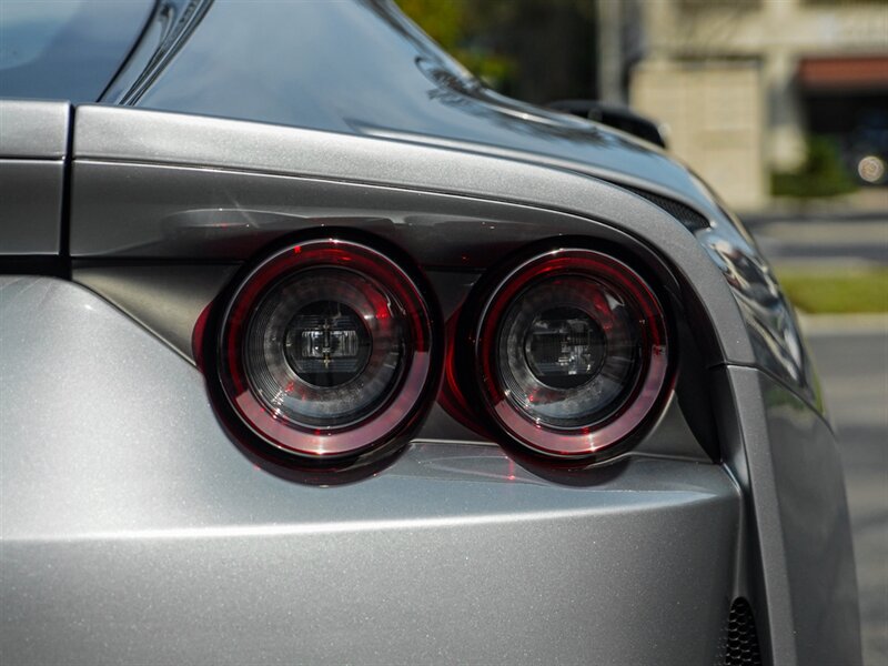 2018 Ferrari 812 Superfast   - Photo 61 - Bonita Springs, FL 34134