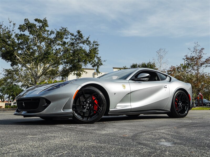2018 Ferrari 812 Superfast   - Photo 10 - Bonita Springs, FL 34134