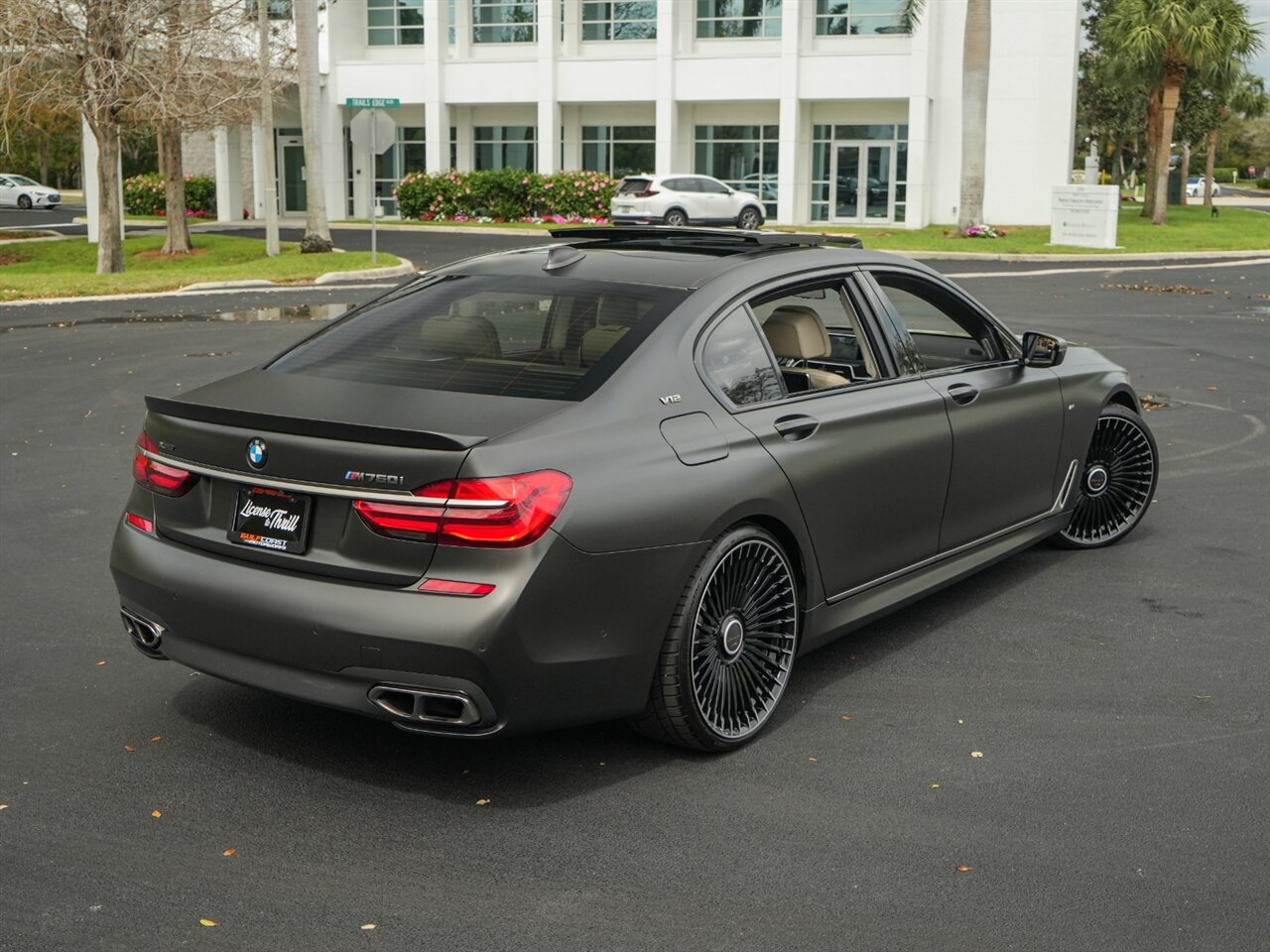 2017 BMW 7 Series M760i xDrive   - Photo 76 - Bonita Springs, FL 34134