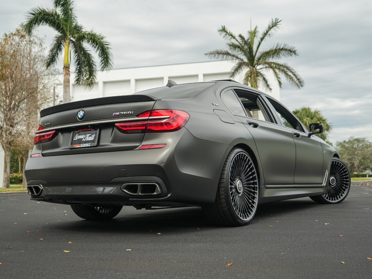 2017 BMW 7 Series M760i xDrive   - Photo 73 - Bonita Springs, FL 34134