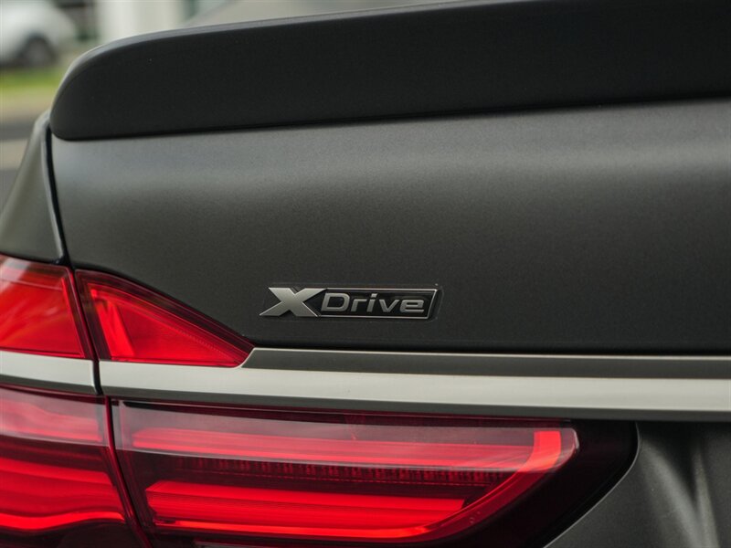 2017 BMW 7 Series M760i xDrive - Photo 65 - Bonita Springs, FL 34134