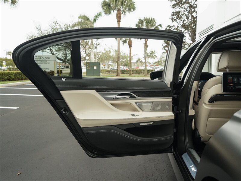 2017 BMW 7 Series M760i xDrive - Photo 35 - Bonita Springs, FL 34134