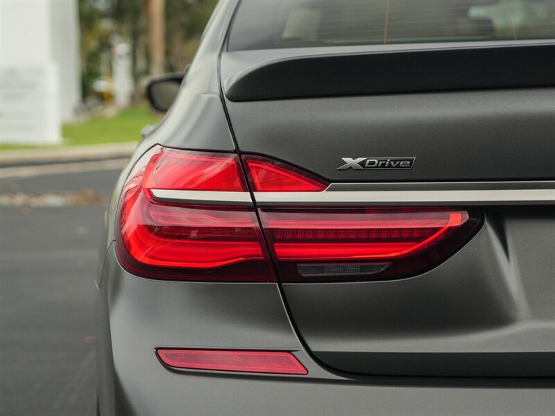 2017 BMW 7 Series M760i xDrive - Photo 64 - Bonita Springs, FL 34134
