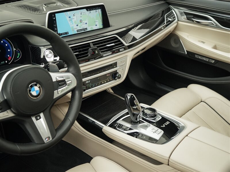 2017 BMW 7 Series M760i xDrive - Photo 14 - Bonita Springs, FL 34134