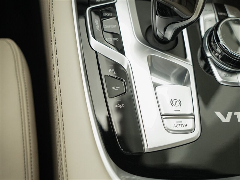 2017 BMW 7 Series M760i xDrive - Photo 21 - Bonita Springs, FL 34134